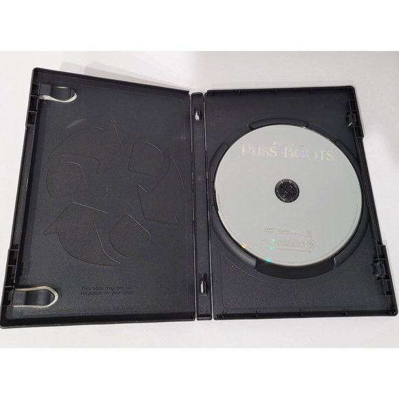 Puss in Boots 2011 Widescreen Animated DVD - Picture 2 of 4